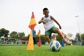 FIFA电竞联赛全球报名启动