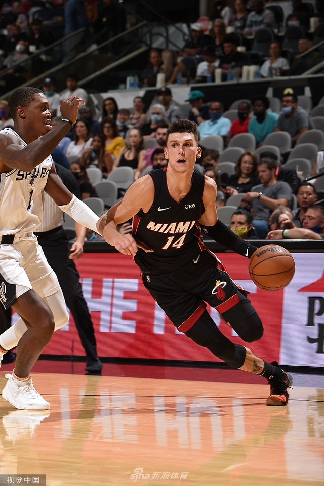 AC米兰与 AC米兰与